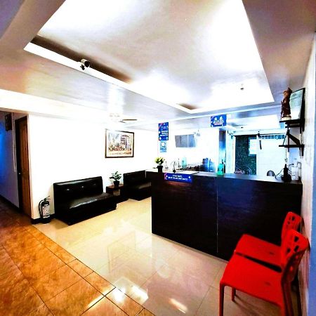 Makati Poblacion Hotel Mandaluyong Kültér fotó